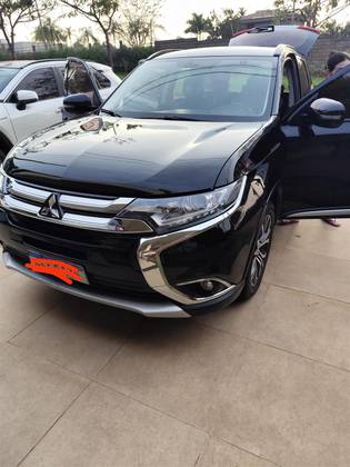 MITSUBISHI OUTLANDER 2.0 16V GASOLINA 4P AUTOMÁTICO